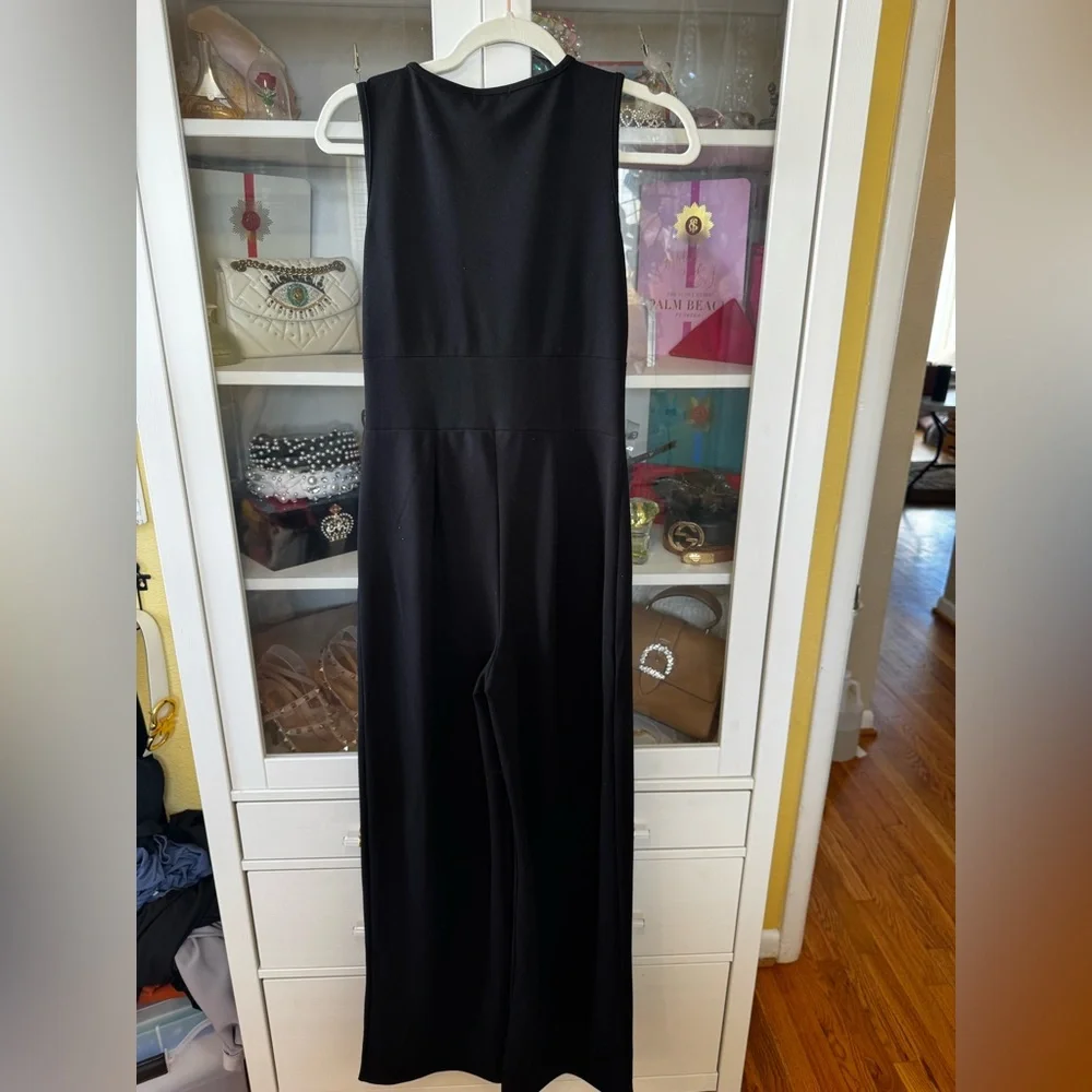 Nasty Gal Black Plunging V-Neck Wide-Leg Jumpsuit - Picture 5 of 7
